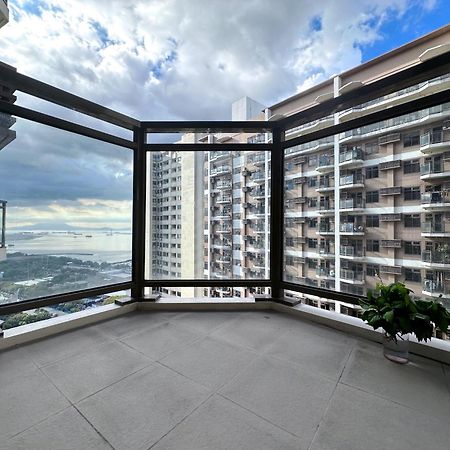 The Radiance Manila Bay Apartment Exterior photo